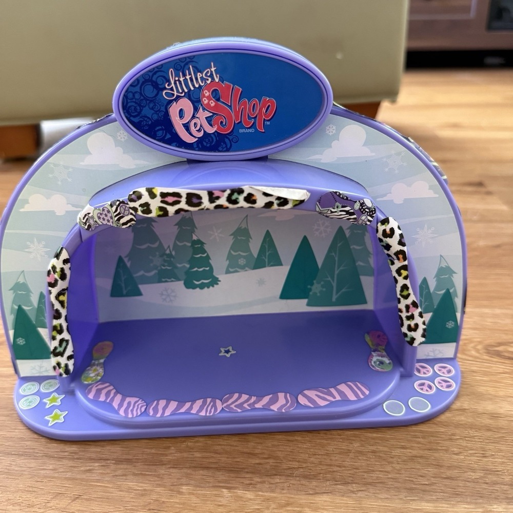 Littlest Pet Shop Light Up‎ DOME WINTERTIME PALS Target Exclusive No Pets 2007